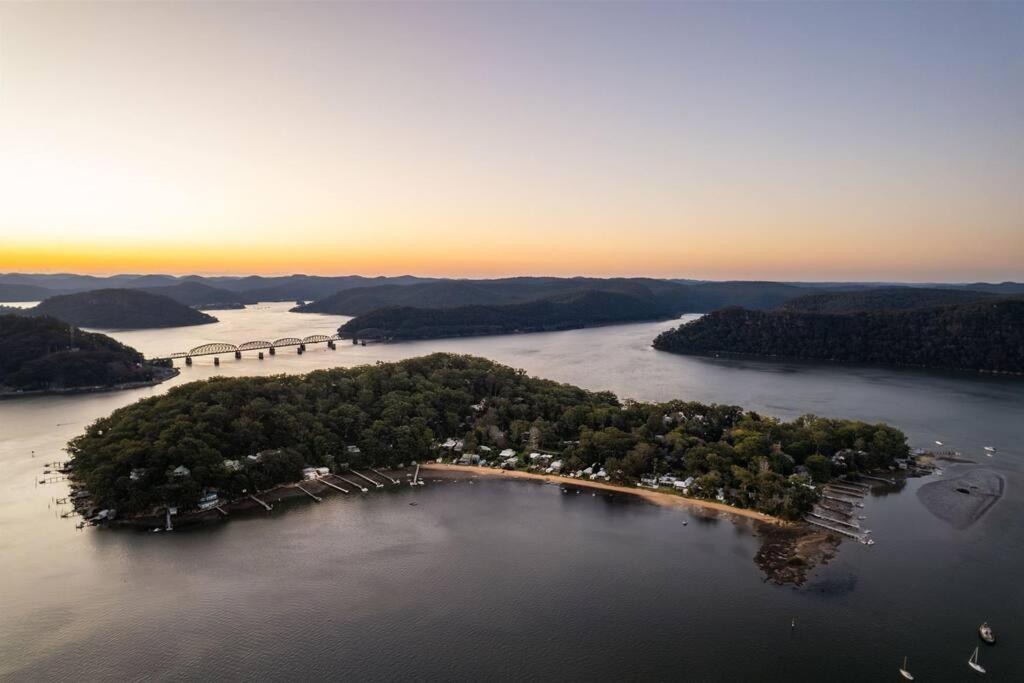 فيلا Dangar Beach Studio - Absolute Beach Front Dangar Island المظهر الخارجي الصورة